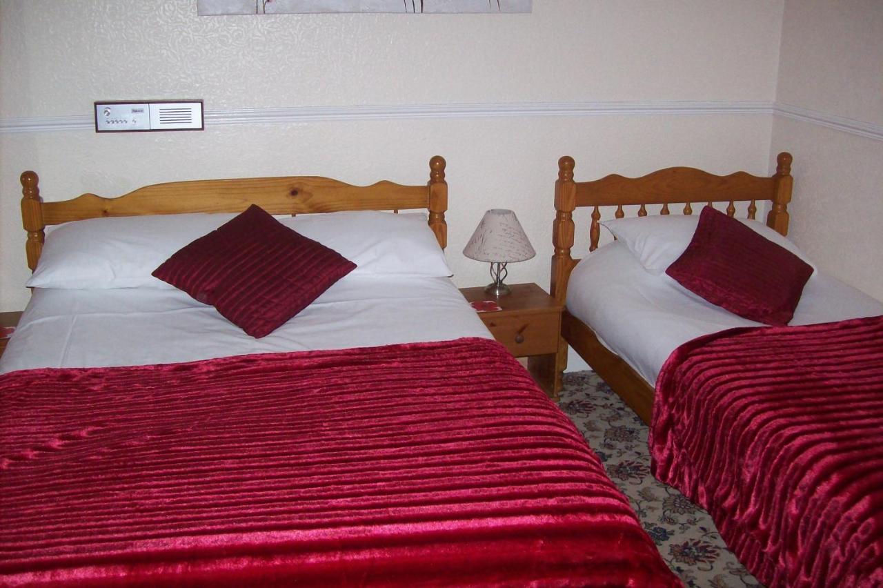 Avalon Guest Accommodation Great Yarmouth Exterior foto